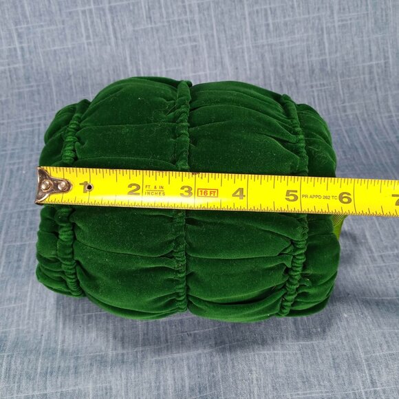 1930s Green Velvet Child’s Muff and Hand Warmer - Picture 6 of 7